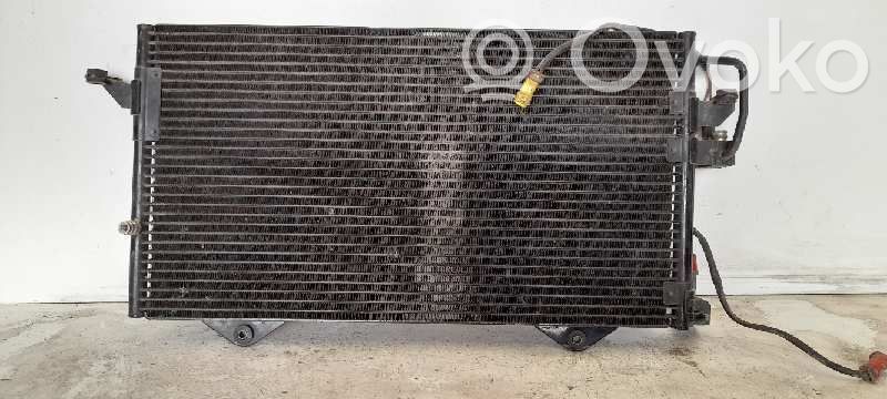 Audi 80 90 S2 B4 Radiator răcire A/C (condensor) 