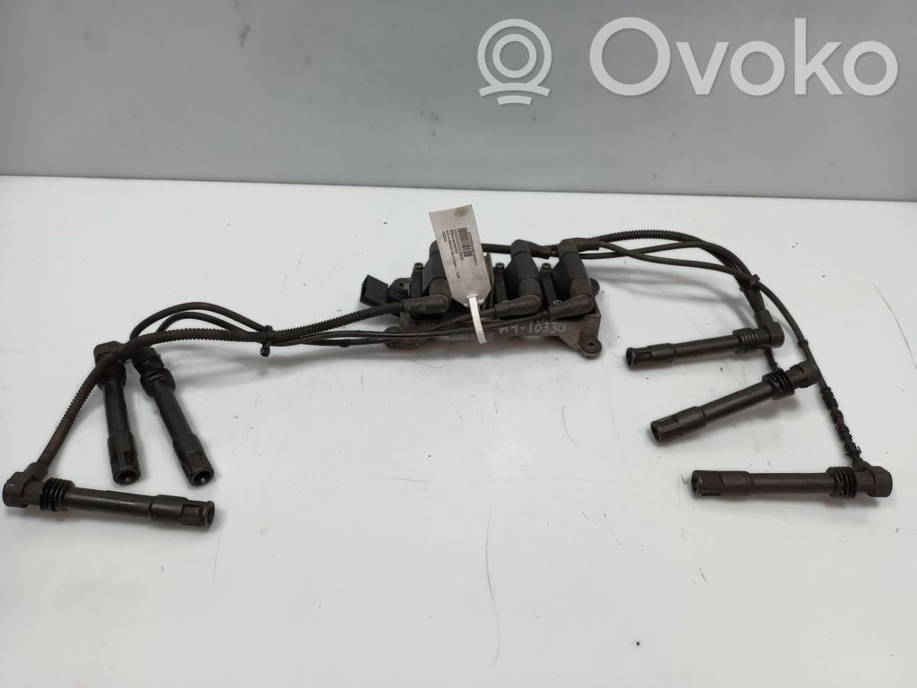 Audi A4 S4 B5 8D Bobina di accensione ad alta tensione