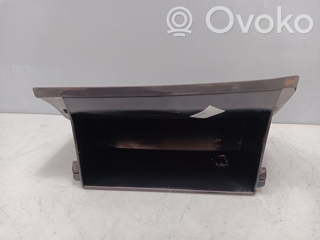 Guantera   84510C8000