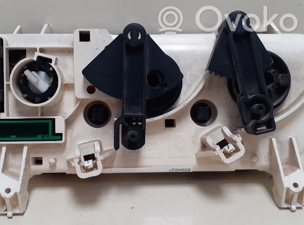Climate control unit   659462F