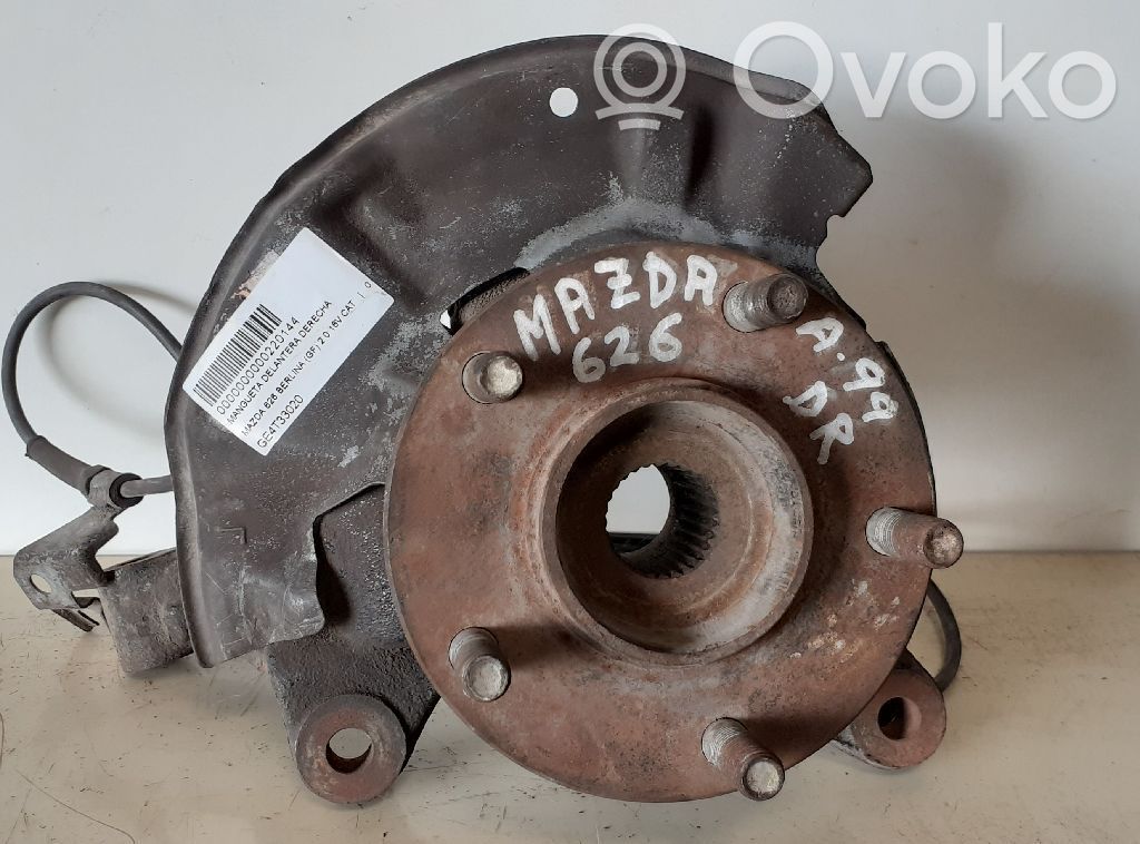 Mazda 626 Fusée d'essieu de moyeu de la roue avant