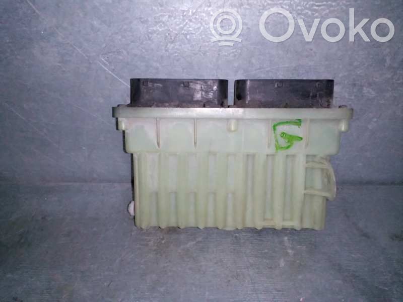 Opel Zafira A Engine control unit/module 