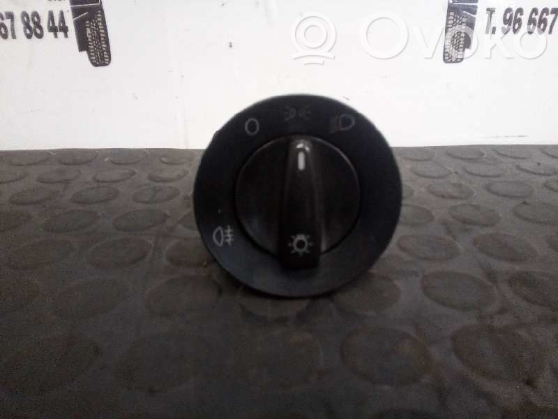 Comutator lumini   1C0941531