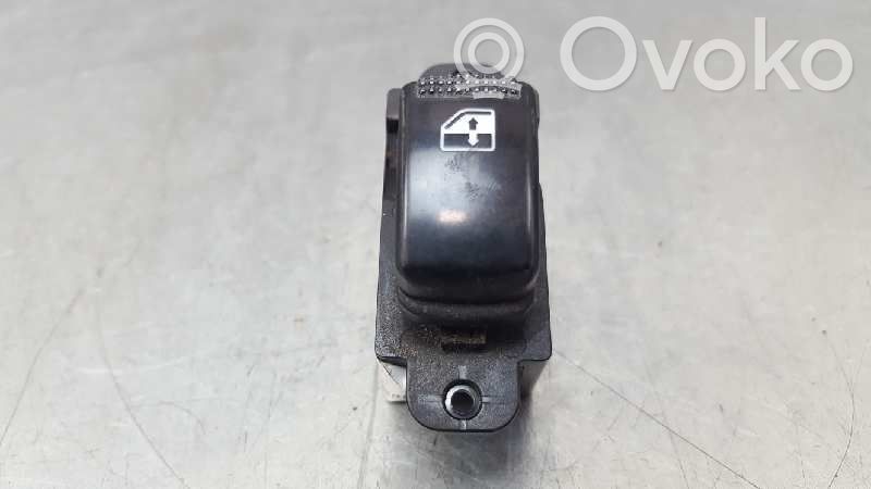 KIA Cerato Interruptor del elevalunas eléctrico 