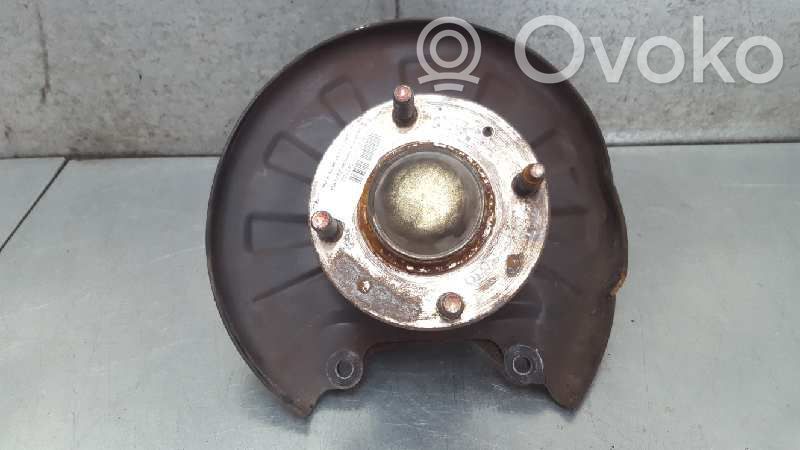 KIA Cerato Achsschenkel hinten 