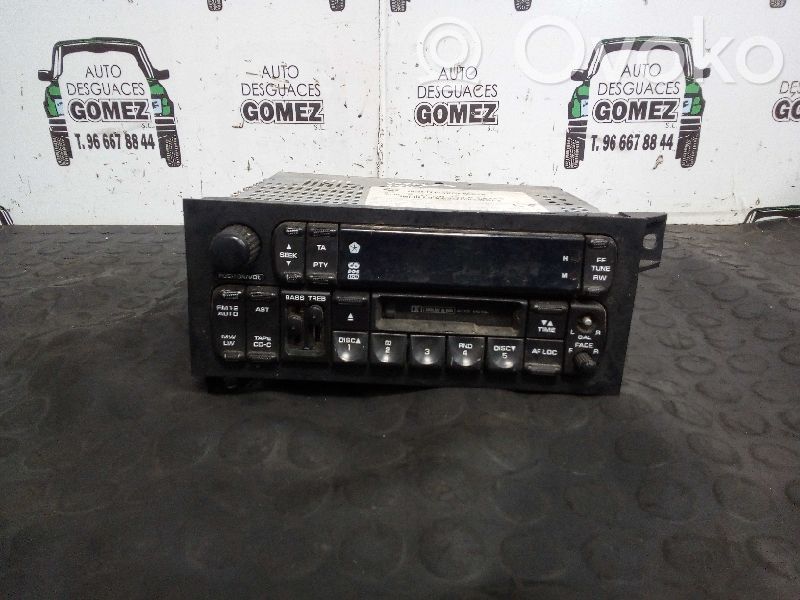 Chrysler Voyager Unité principale radio / CD / DVD / GPS