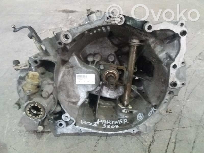 Peugeot Partner Cutie viteze manuală cu 5 trepte 