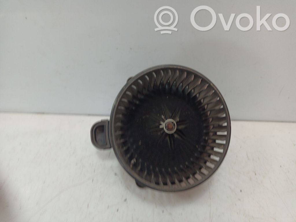 KIA Stonic Ventola riscaldamento/ventilatore abitacolo 