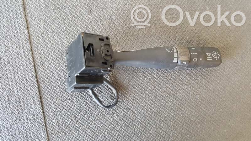 Schalter Hebel Scheibenwischer   STC4016