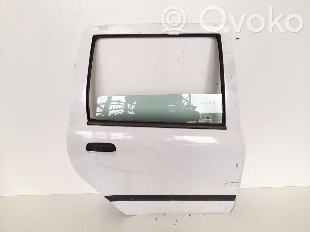 Fiat Punto (176) Puerta trasera 