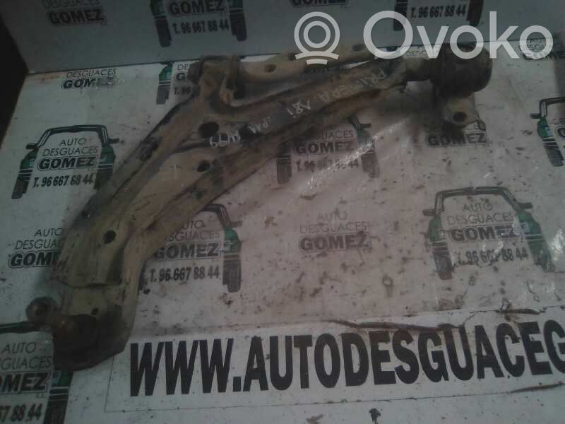 Nissan Primera Querlenker Achsschenkel vorne 