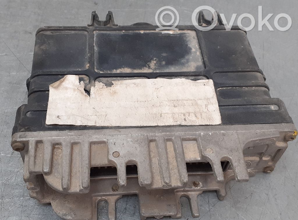 Unidad de control/módulo del motor   6K5906026