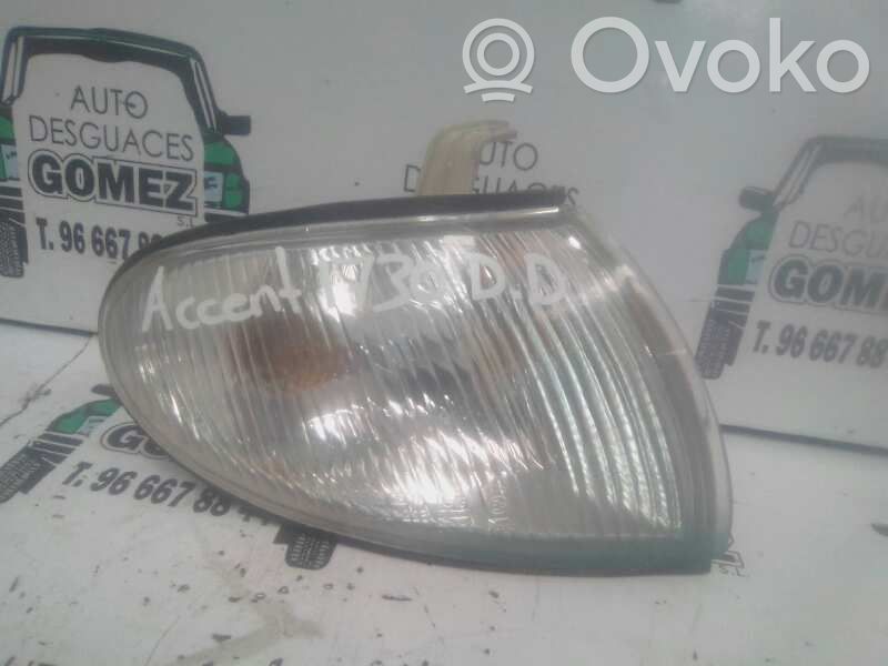 Hyundai Accent Scheinwerfer 
