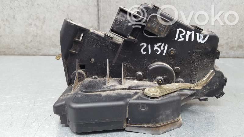 Serrure de porte arrière   51227011309