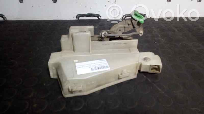 Ford Mondeo MK I Takaoven lukko