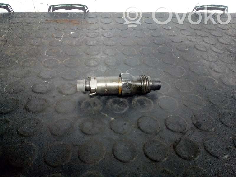 Volvo S40, V40 Inyector de combustible 