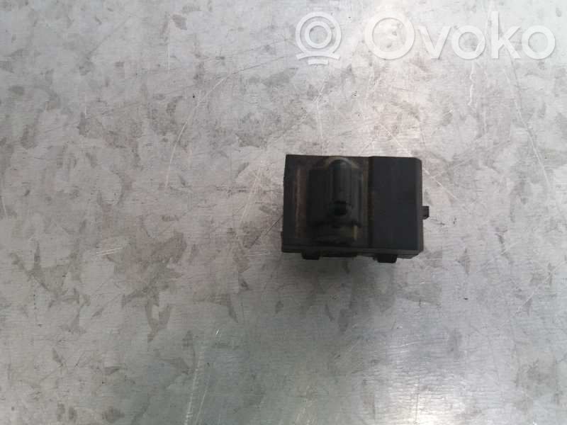 Chrysler Stratus Electric window control switch 