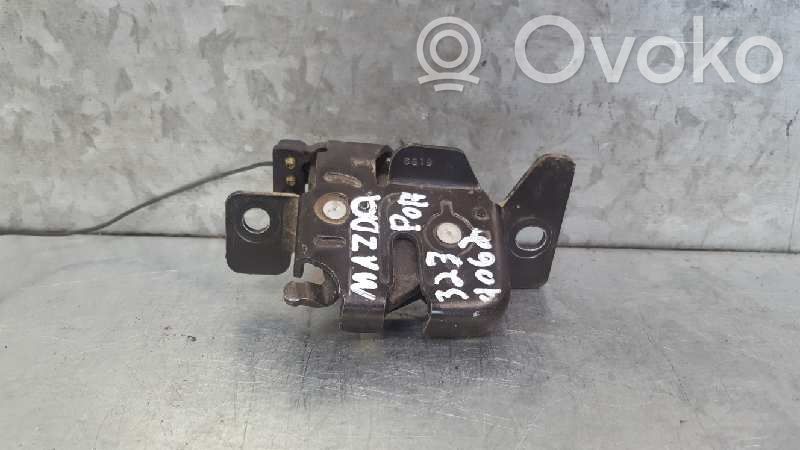 Mazda 323 Tailgate lock latch 