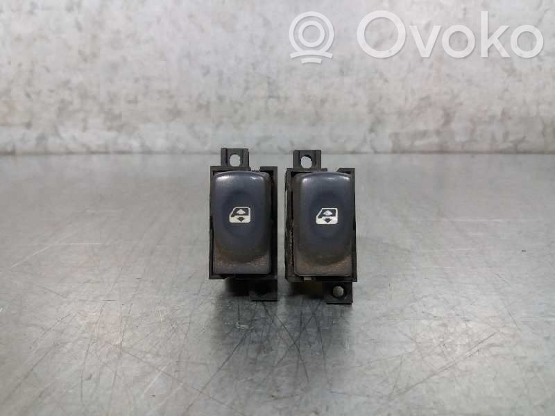 Renault Espace III Electric window control switch 