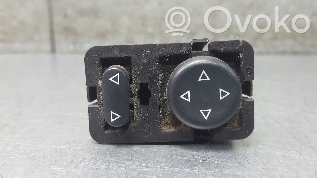 Peugeot 406 Interruptor del espejo lateral 