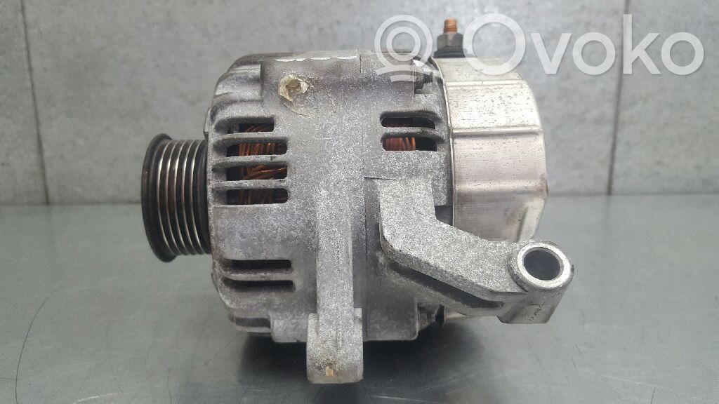 Jeep Cherokee KJ Alternador 