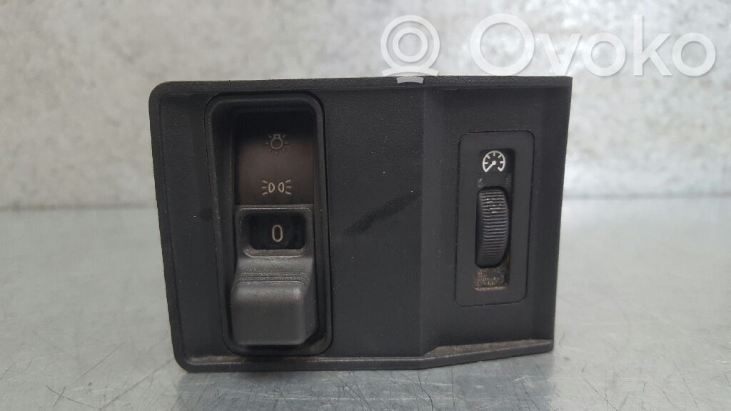 Interruptor de luz   61311391338