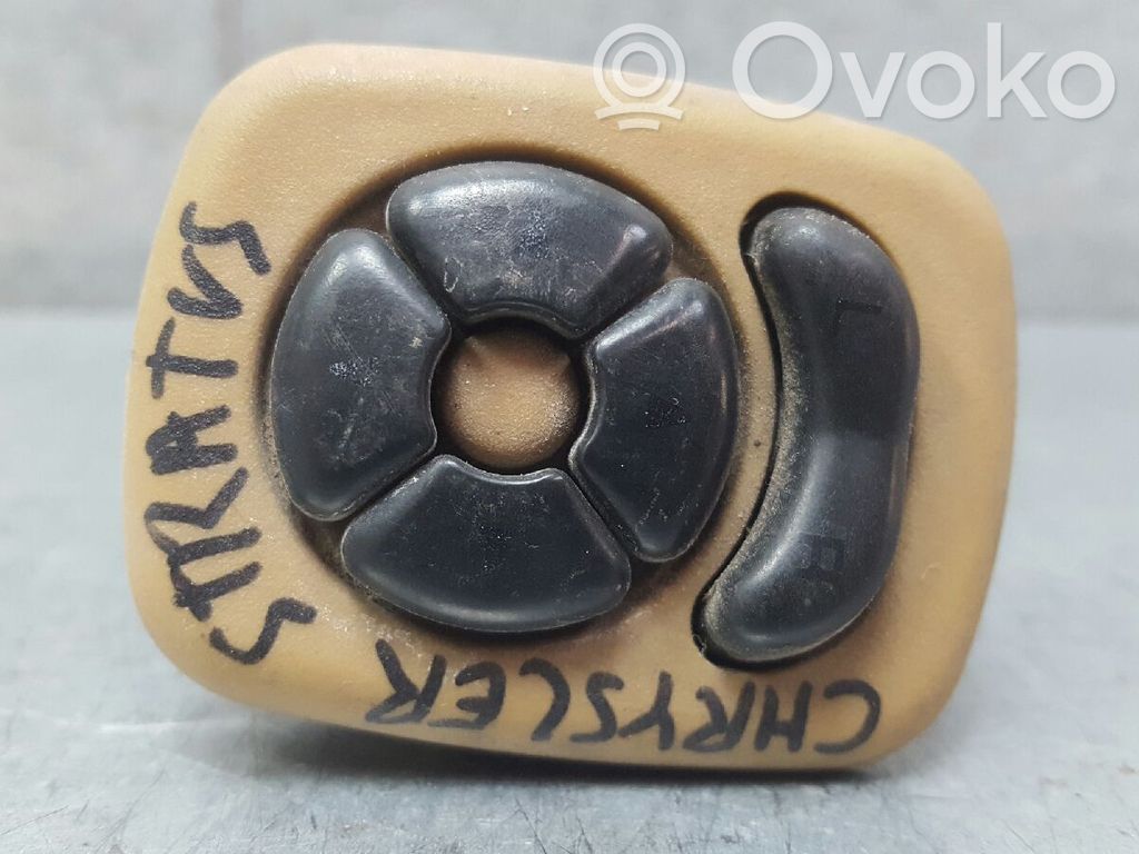 Wing mirror switch   23199