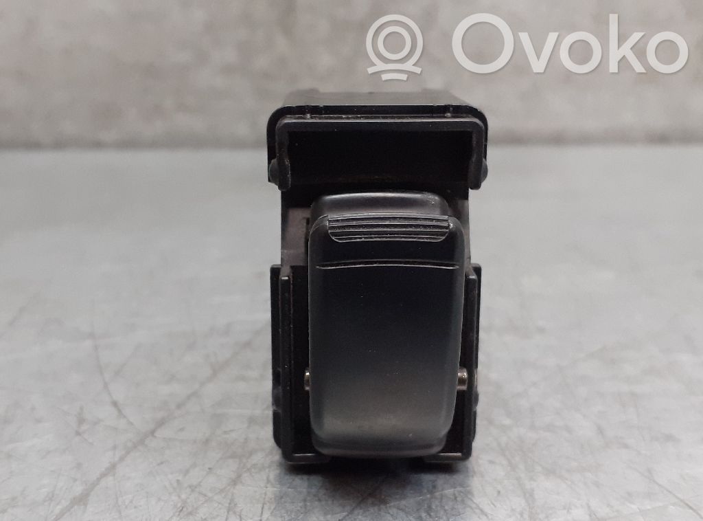 Daewoo Nubira Interruptor del elevalunas eléctrico