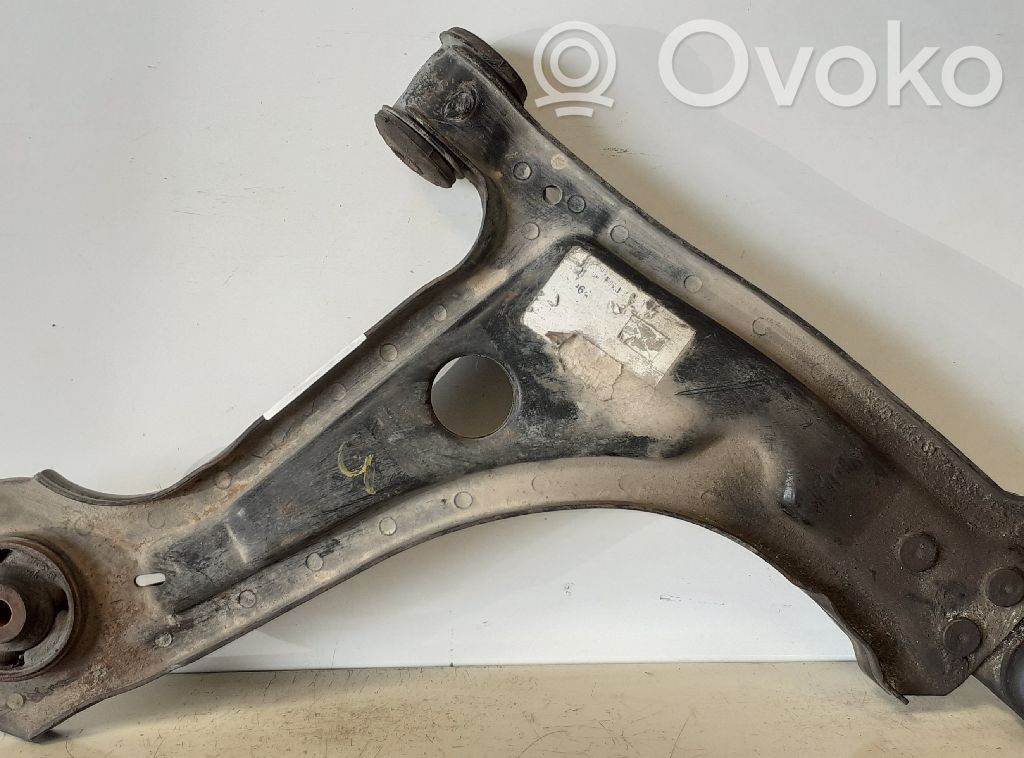 Front control arm   96415064