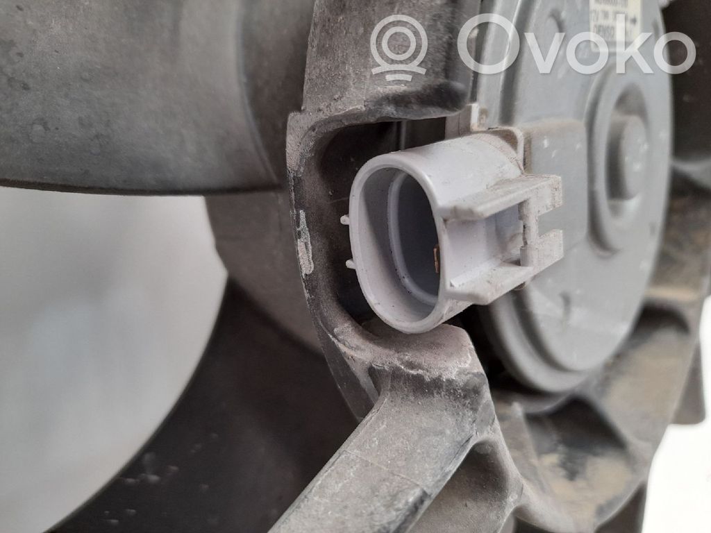 Toyota Avensis T250 Ventilatore di raffreddamento elettrico del radiatore