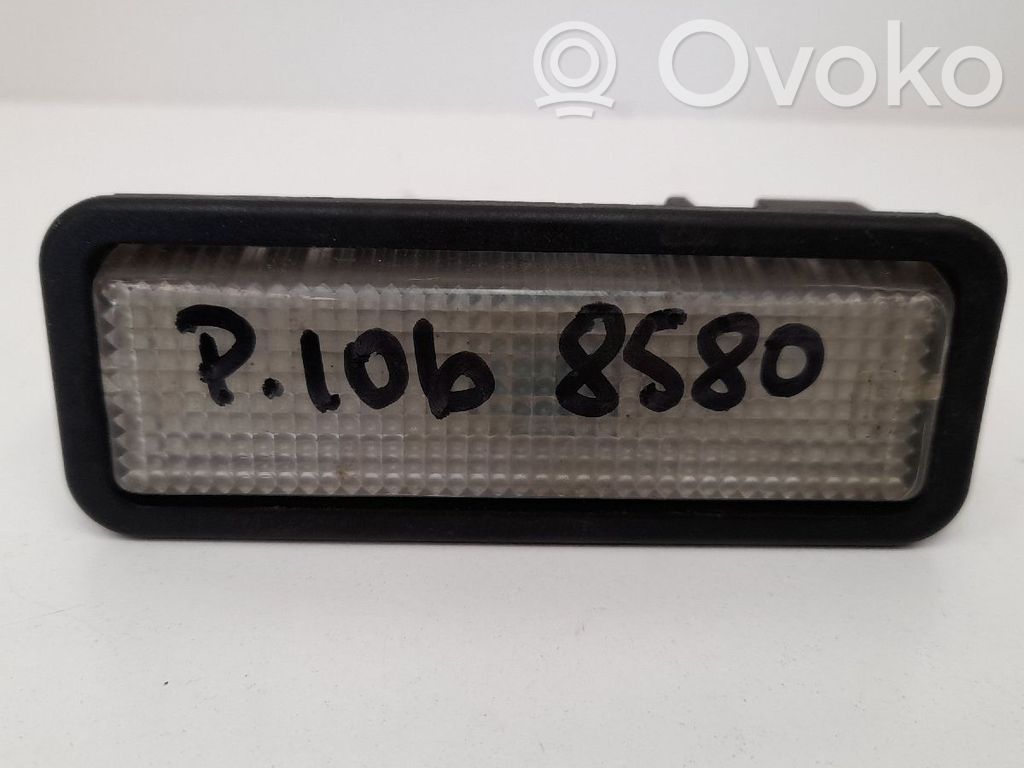 Peugeot 106 Illuminazione sedili anteriori 