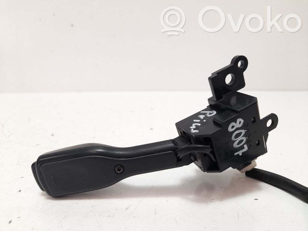 Toyota Prius (NHW20) Comutator/buton multifuncțional 