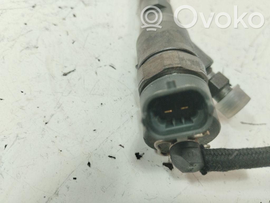 Hyundai Elantra Injector combustibil 