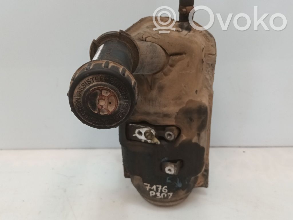 Peugeot 307 Ohjaustehostimen pumppu 