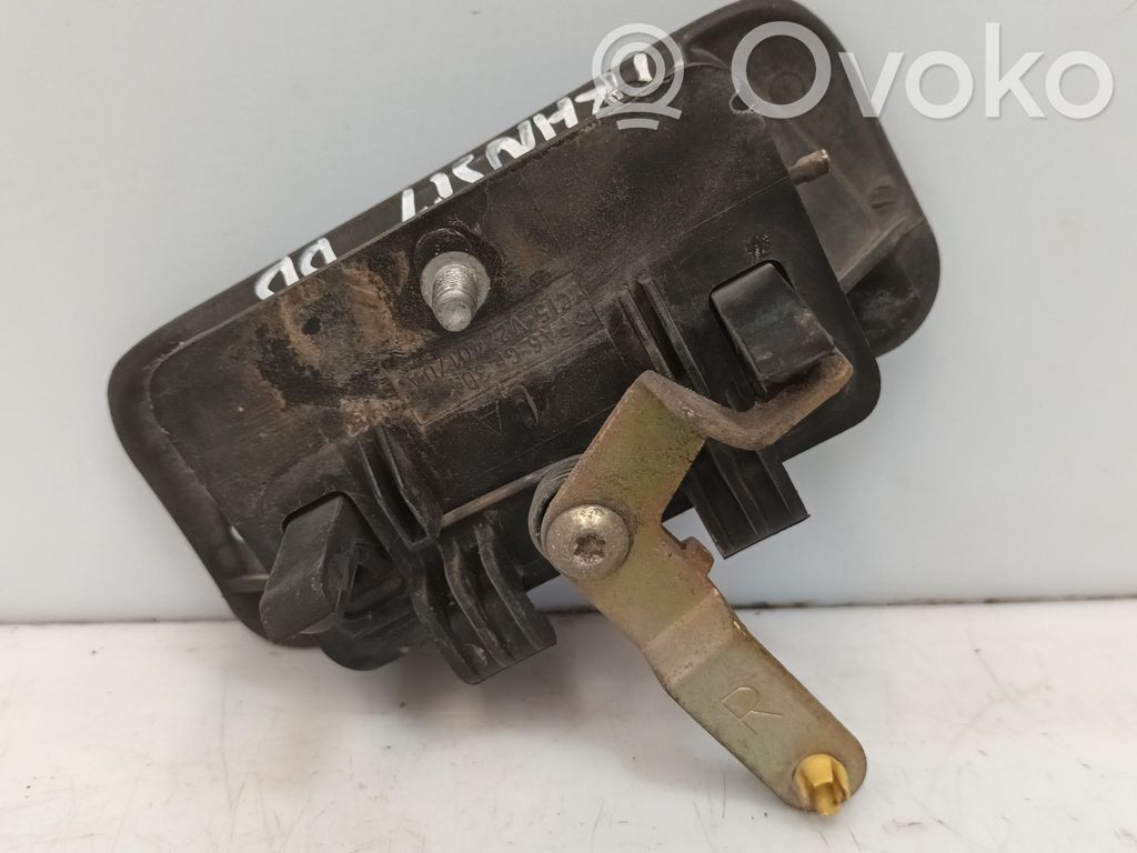 Manecilla externa puerta delantera   7C15V22401DAJ