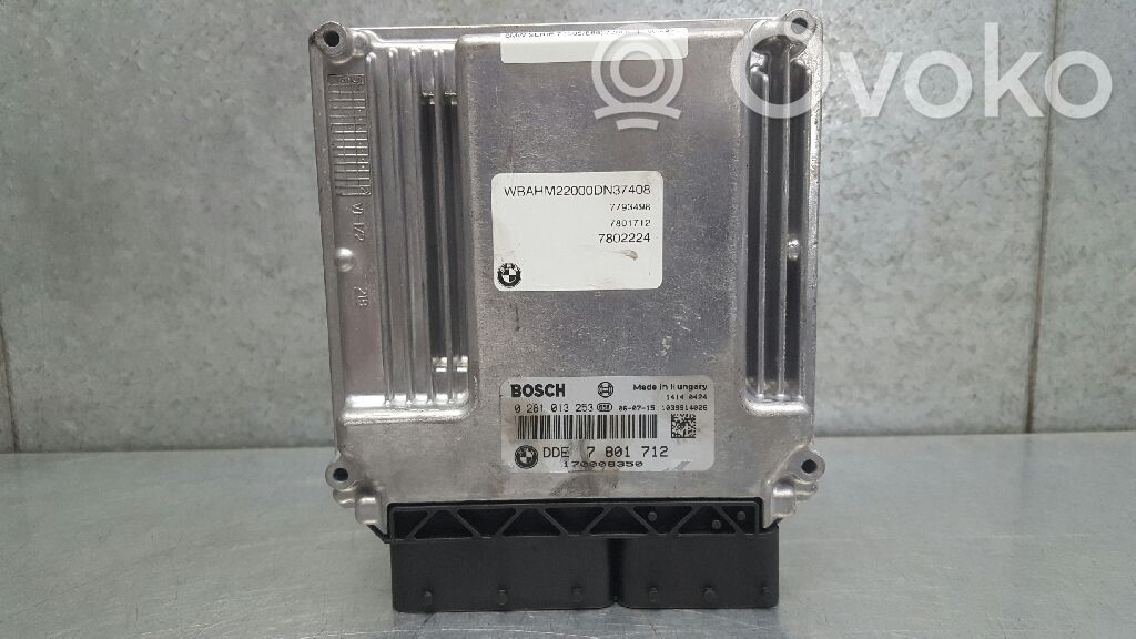 Unidad de control/módulo del motor   7801712