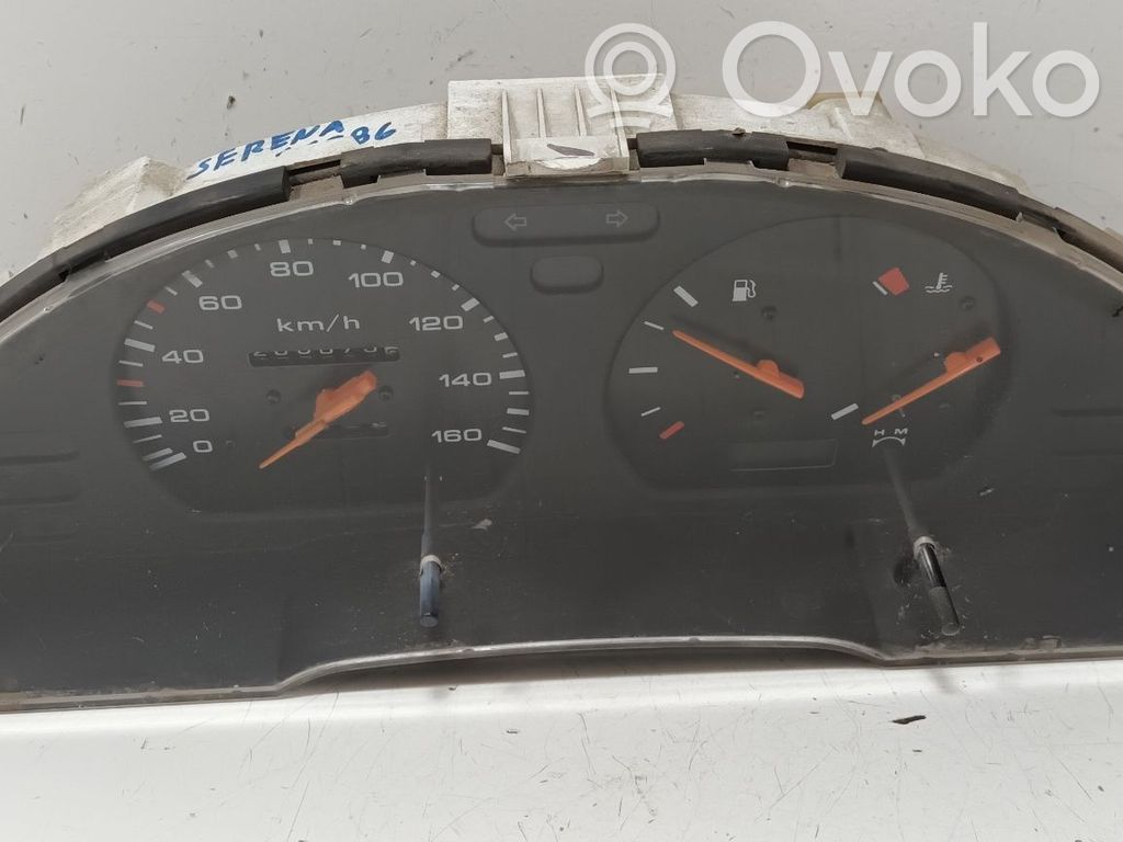 Nissan Serena Licznik / Prędkościomierz 