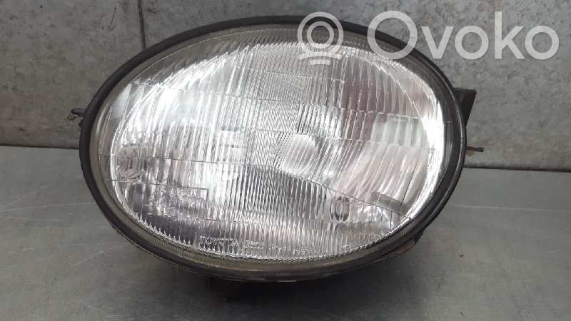 Phare frontale   811501E240