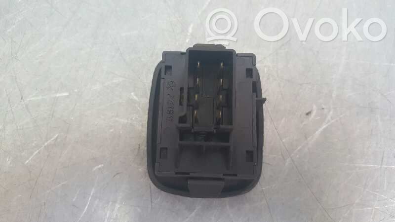 Wing mirror switch