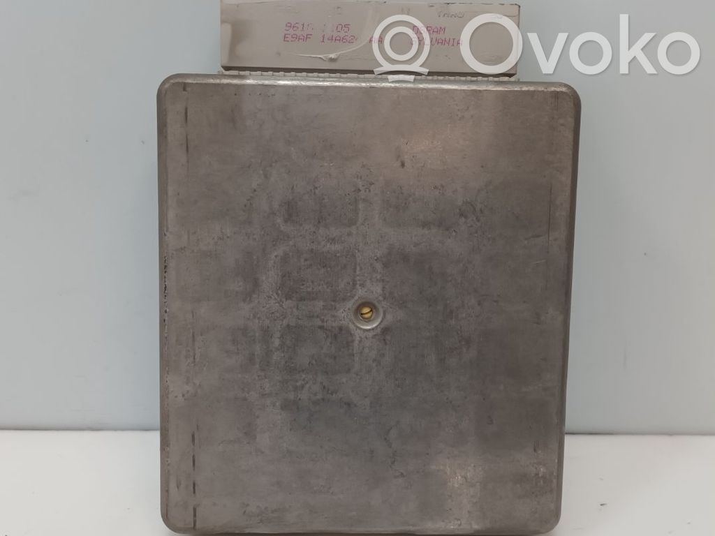 Unidad de control/módulo del motor   95AB12A650TB
