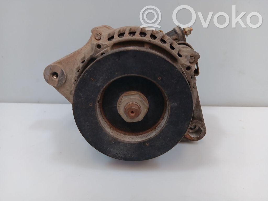 Toyota Corolla E110 Alternador 
