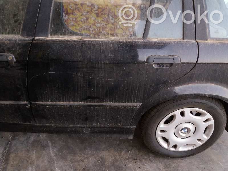 BMW 3 E36 Puerta trasera 