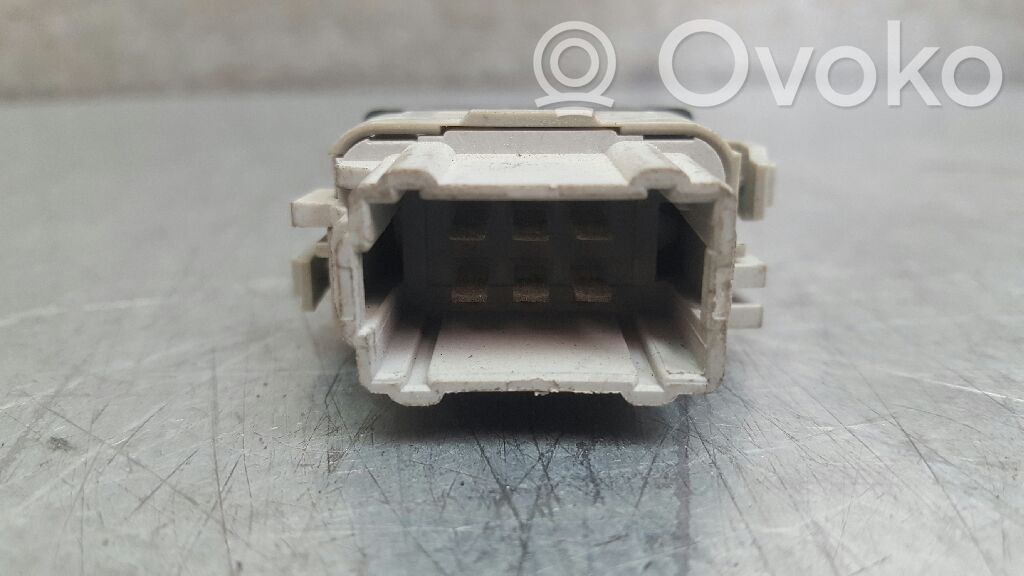 Renault Megane II Interruptor del elevalunas eléctrico 
