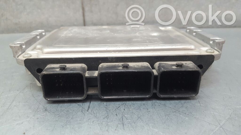 Unidad de control/módulo del motor   9659728480