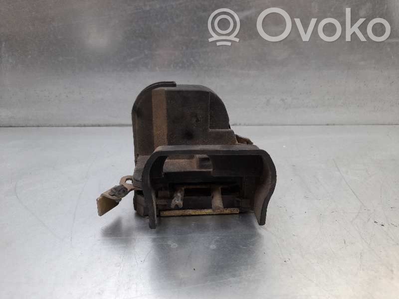 Fiat Punto (176) Etuoven lukko