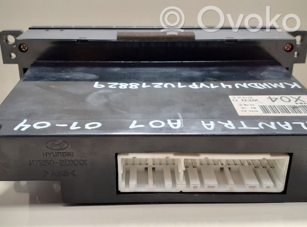 Hyundai Elantra Unitate control climatizare 