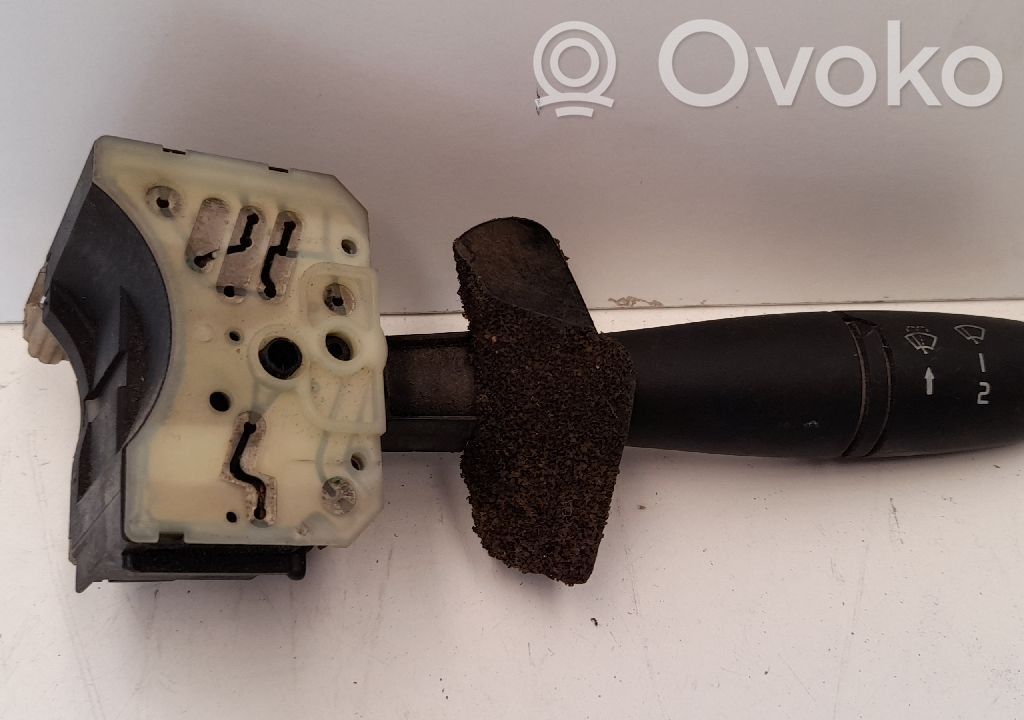 Renault Trafic I Leva comando tergicristalli