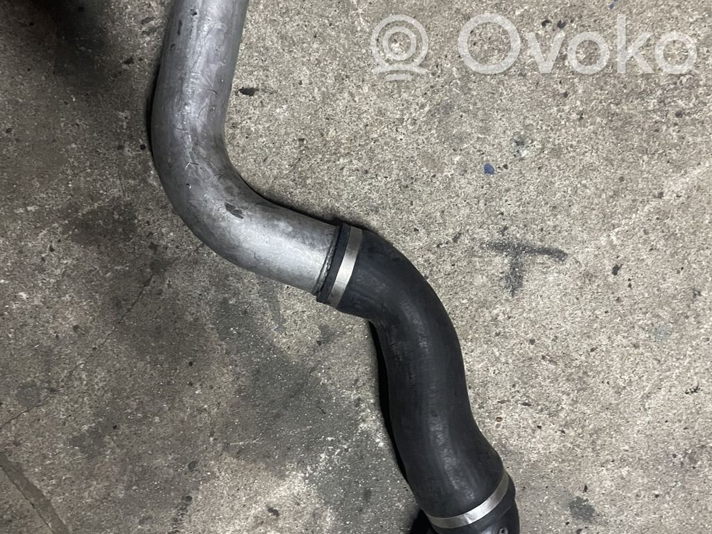 Intercooler hose/pipe   7798297