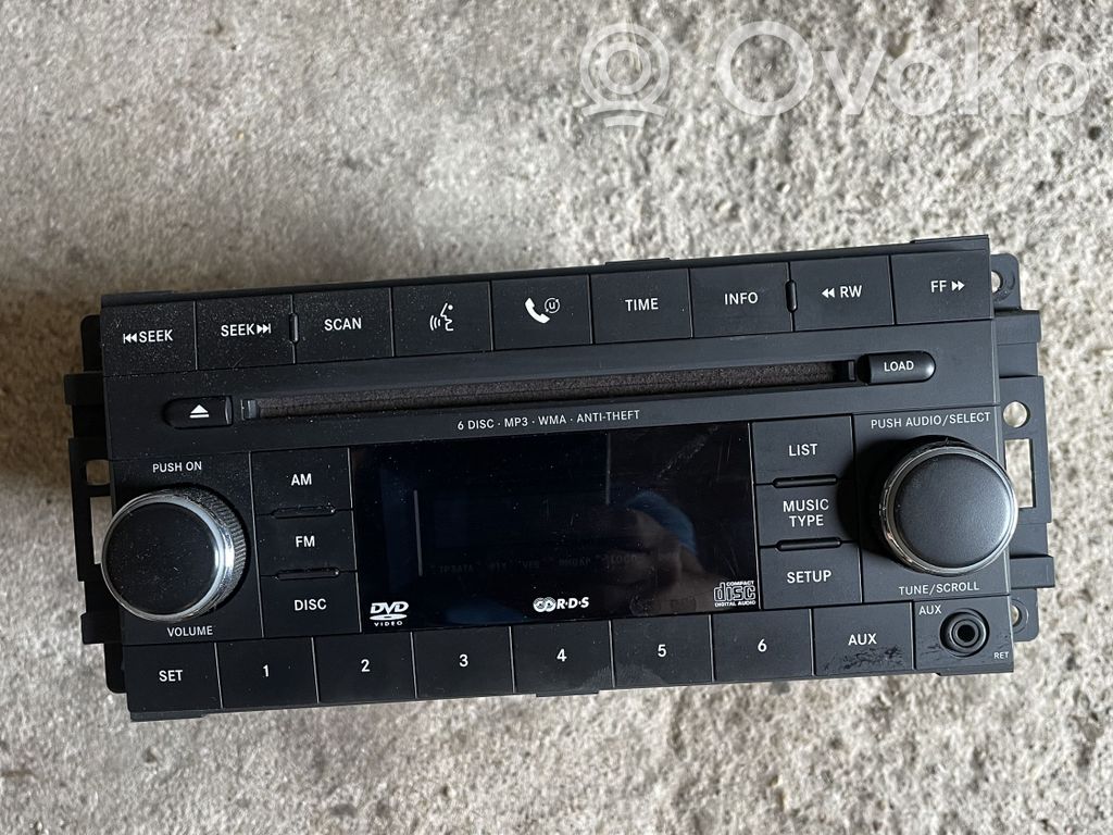 Dodge Nitro Panel / Radioodtwarzacz CD/DVD/GPS 