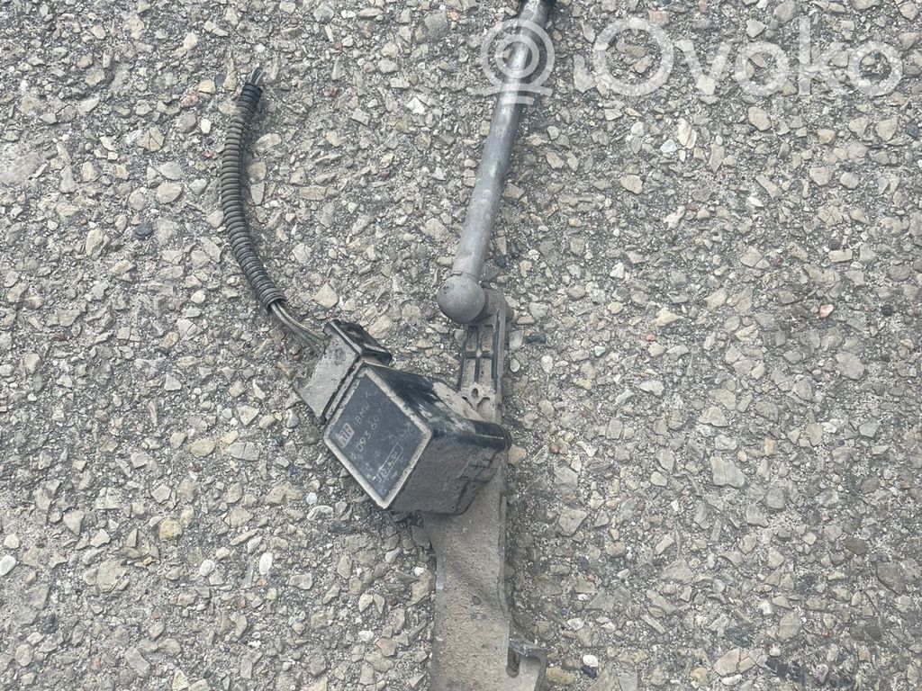 Front height sensor lever   1093697,37146784696